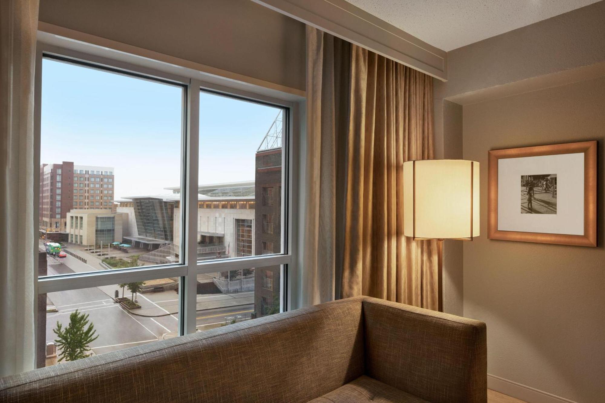 Sheraton Raleigh Hotel Dış mekan fotoğraf