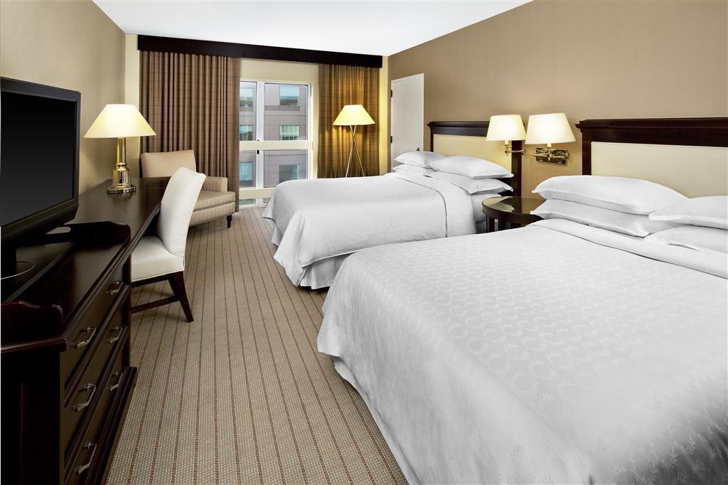 Sheraton Raleigh Hotel Oda fotoğraf