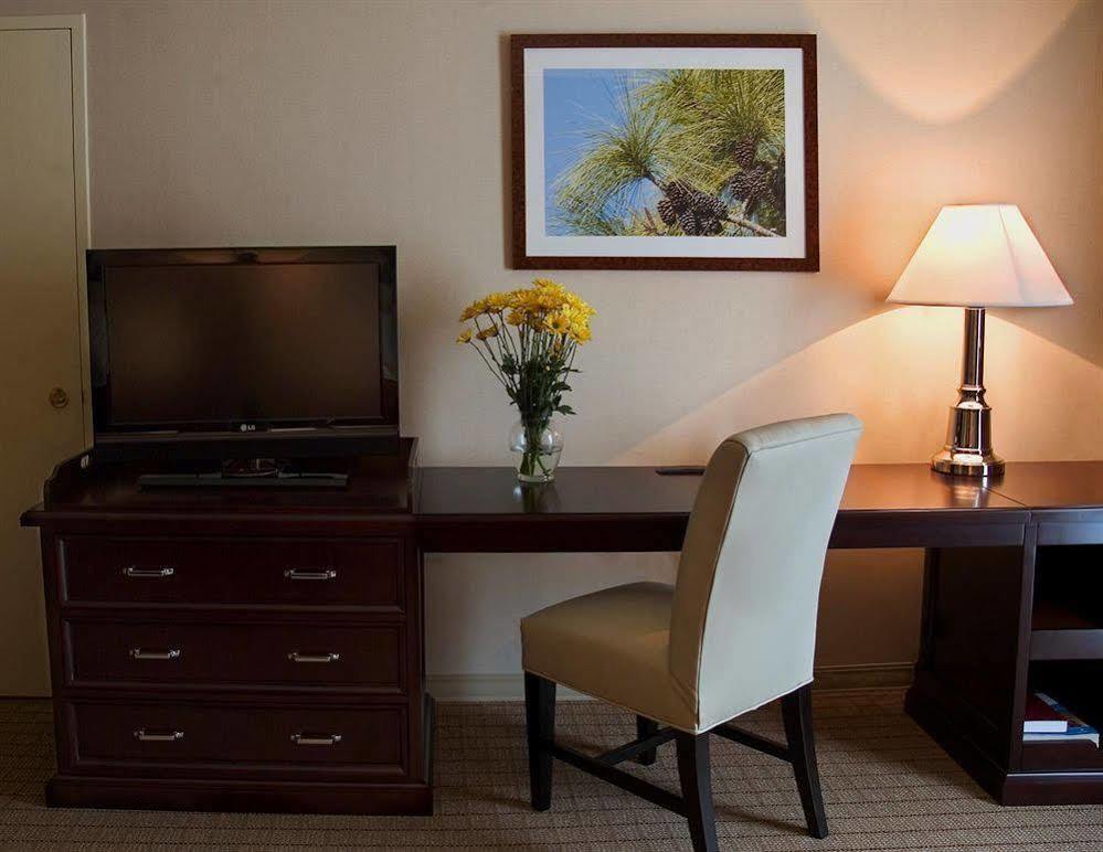 Sheraton Raleigh Hotel Dış mekan fotoğraf